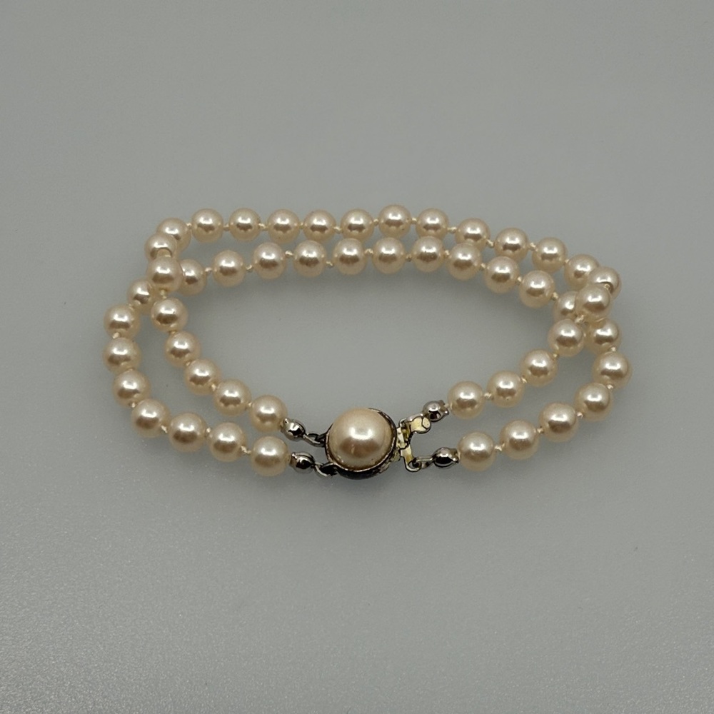 Vintage Classic Pearl Double-Strand Bracelet ✨
